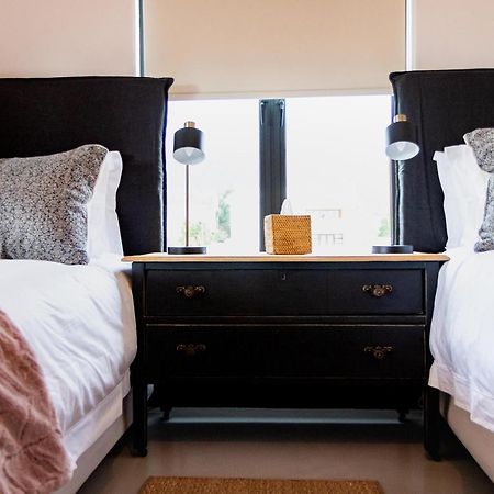 Villa Le Roc Kleinmond Accommodation Экстерьер фото