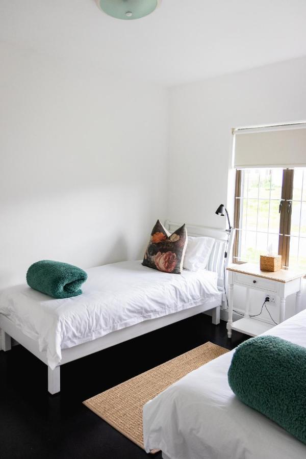 Villa Le Roc Kleinmond Accommodation Экстерьер фото