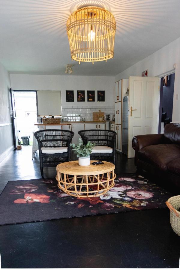Villa Le Roc Kleinmond Accommodation Экстерьер фото