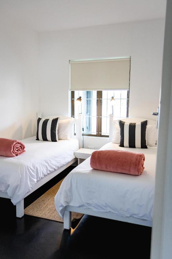 Villa Le Roc Kleinmond Accommodation Экстерьер фото