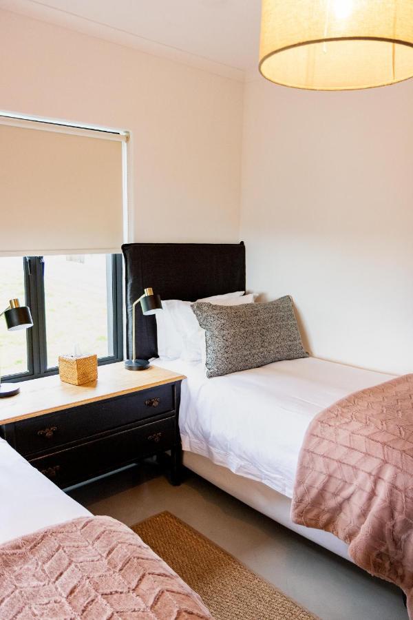 Villa Le Roc Kleinmond Accommodation Экстерьер фото